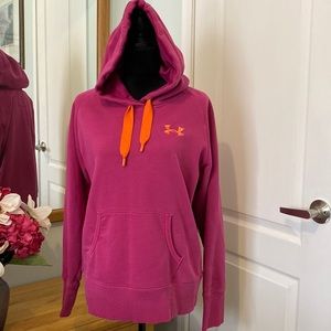 Under Armour Sweatshirt